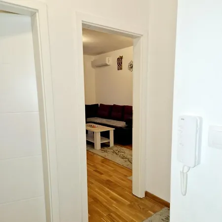 Apartment Stan Na Dan, *